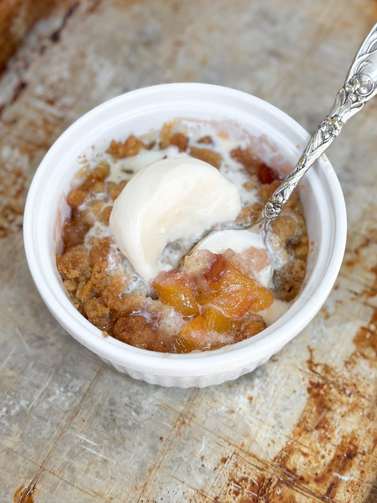 Individual Mini Peach Cobbler