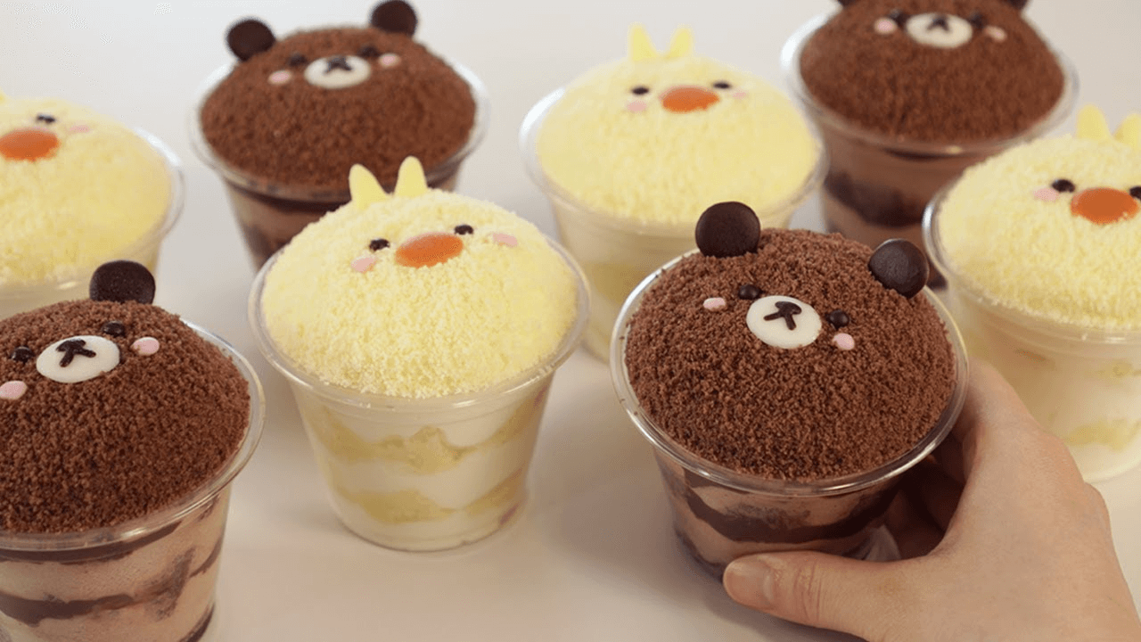 Creating Adorable Animal Cakes for Gifting