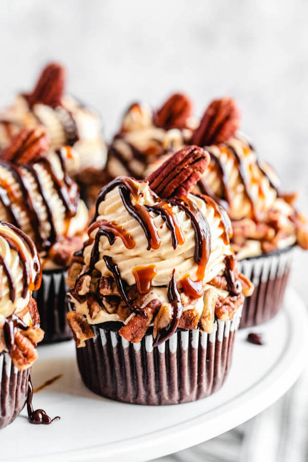 Turtle Chocolate Cupcakes