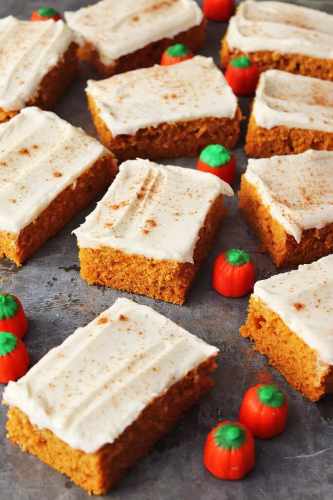 Easy Pumpkin Bars: 8 Simple Ingredients for Fall