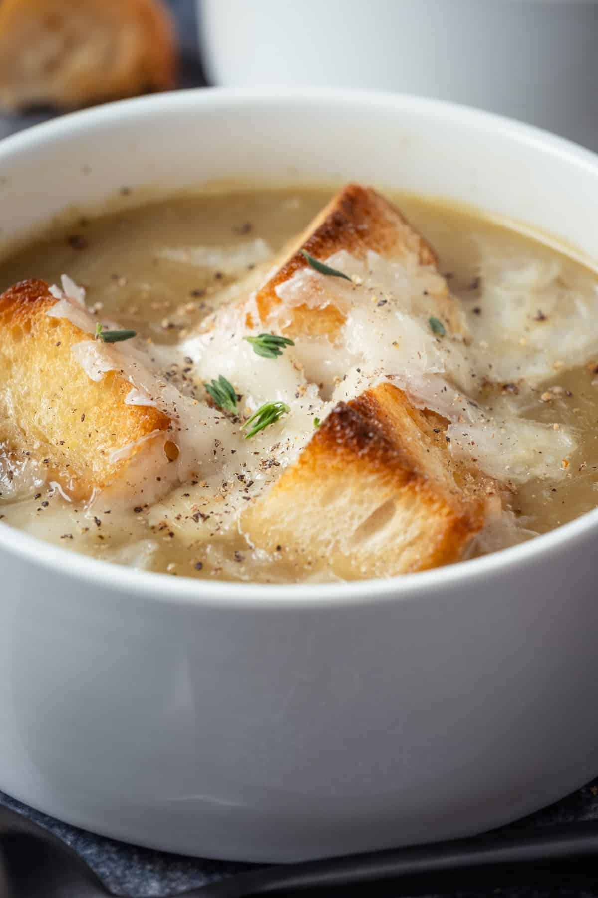 Amazing Vegan French Onion Soup: A 6-Ingredient Classic
