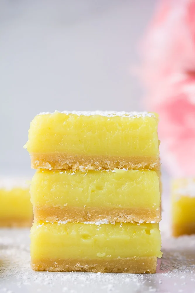 Simple Vegan Lemon Bars: A 30-Minute Zesty Dessert