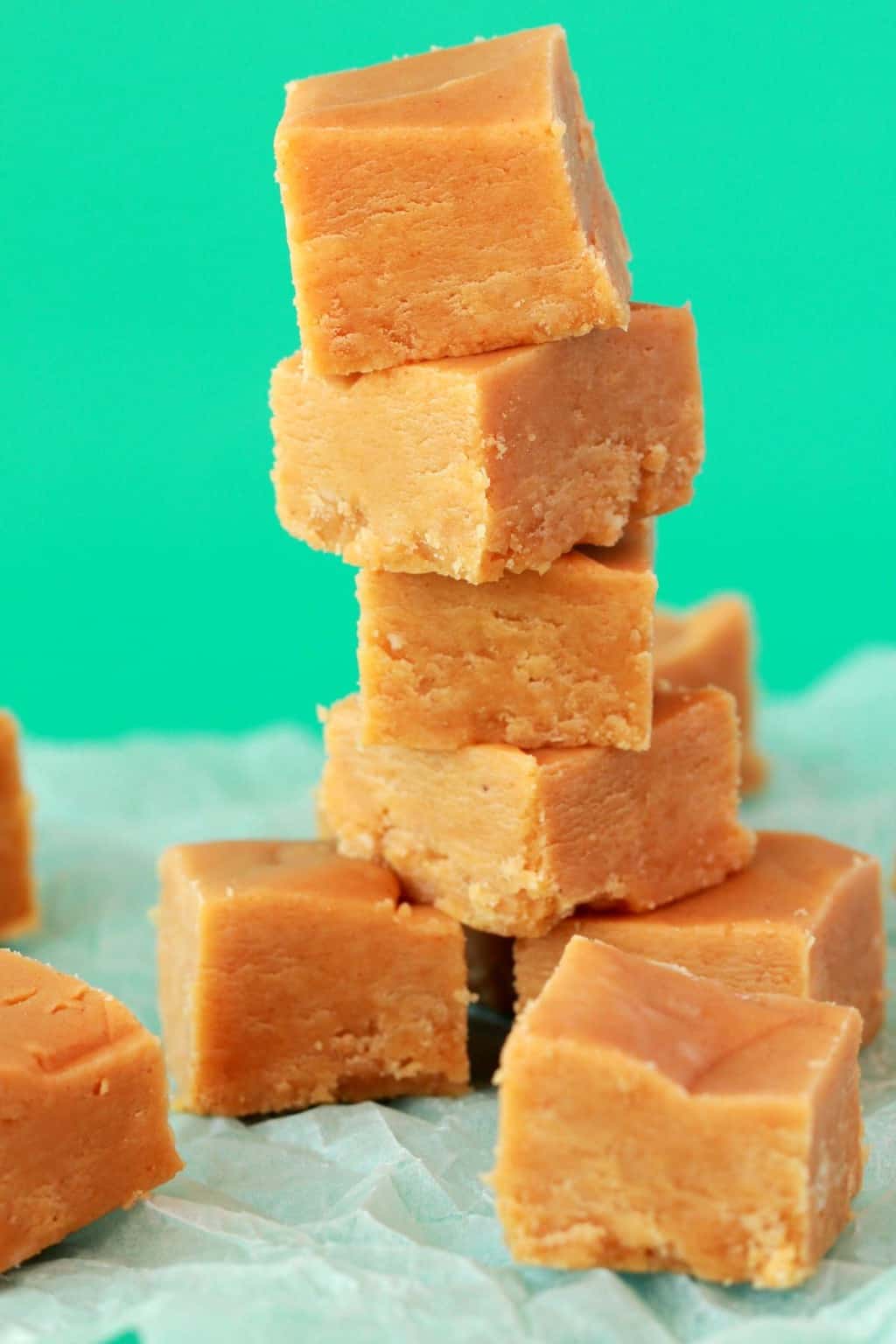 Easy Vegan Peanut Butter Fudge: A 4-Ingredient, No-Bake Treat
