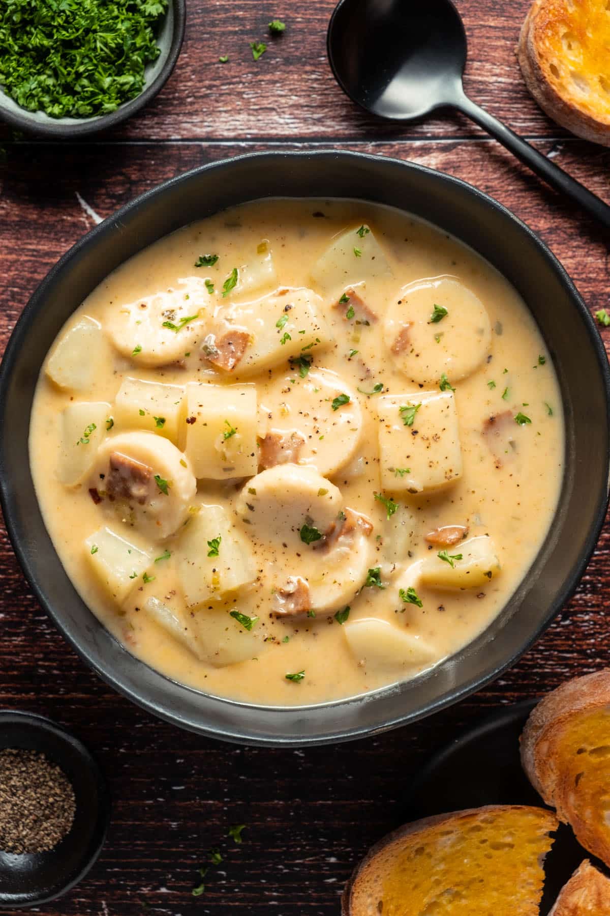 Comforting Vegan Clam Chowder for Cozy Nights