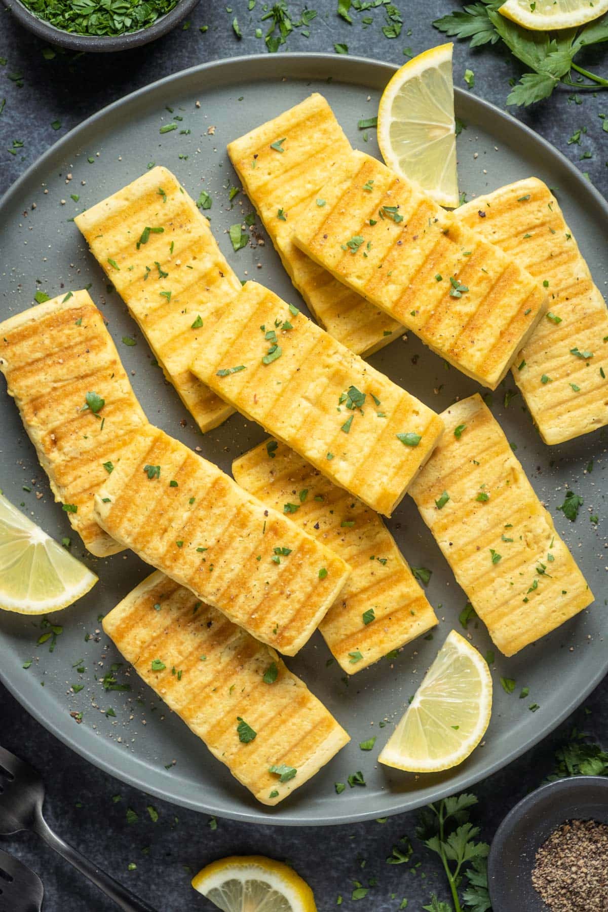 Crafting Flavorful Vegan Halloumi at Home