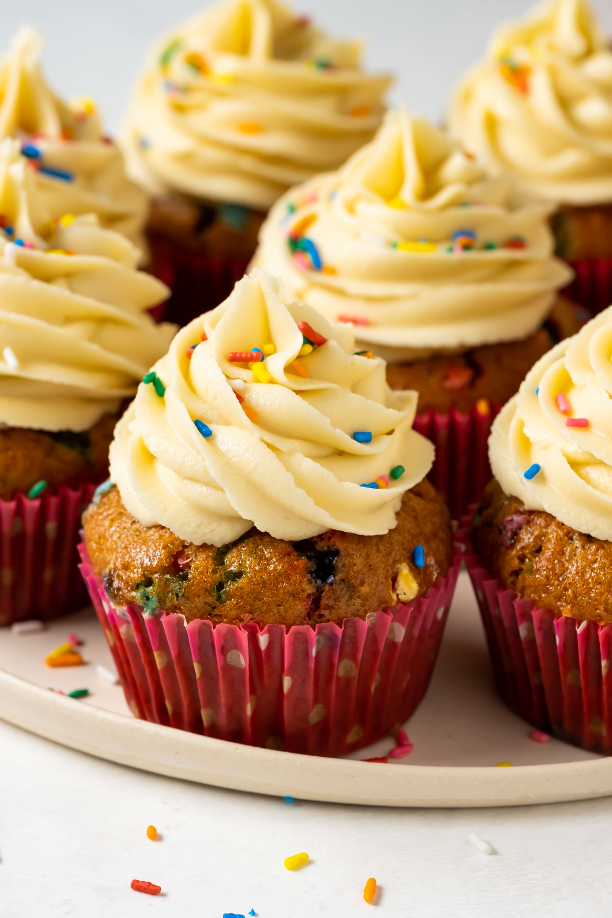Delicious Vegan Funfetti Cupcakes for All Occasions
