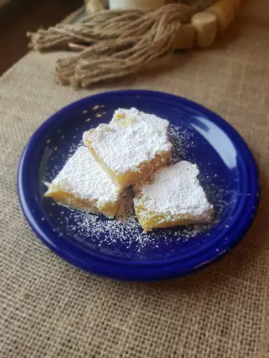 Simple Lemon Bars with Shortbread Crust: A 30-Minute Dessert