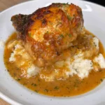 Smothered Chicken Thighs Gravy: A 6-Ingredient Classic