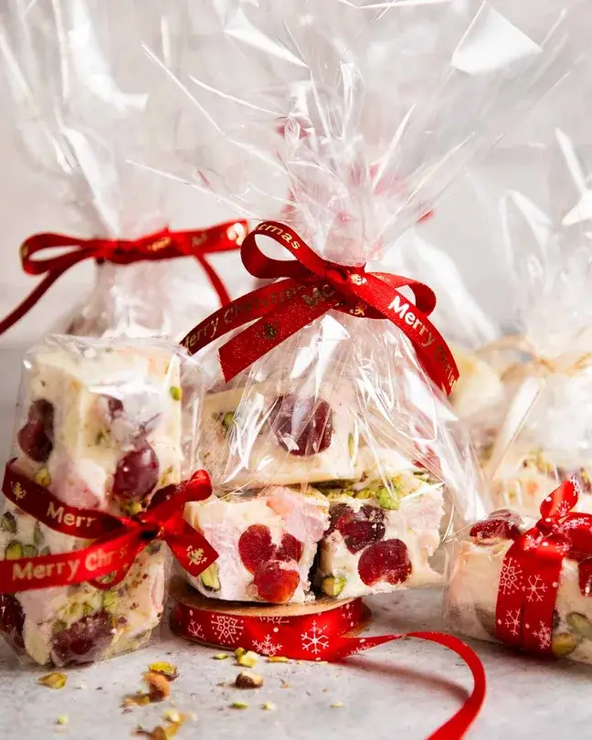 White Christmas Rocky Road Recipe: An Easy 6-Ingredient No-Bake Treat